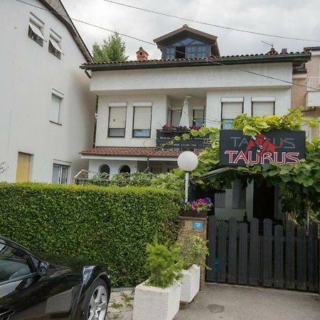 Taurus Apartment 1 オフリド エクステリア 写真